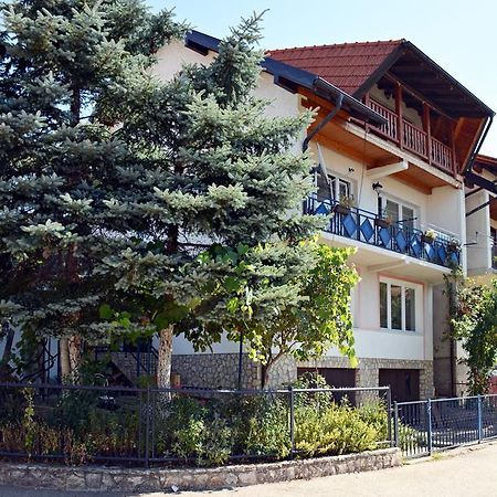 "Athos"Apartment Potkrovlje Вишеград Екстер'єр фото